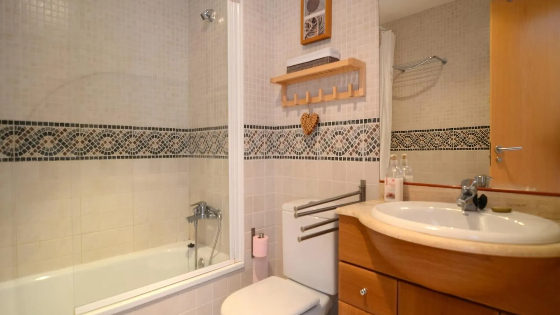 ל'אסטרטיט Holiday Home In Estartit With Chiildren Pool