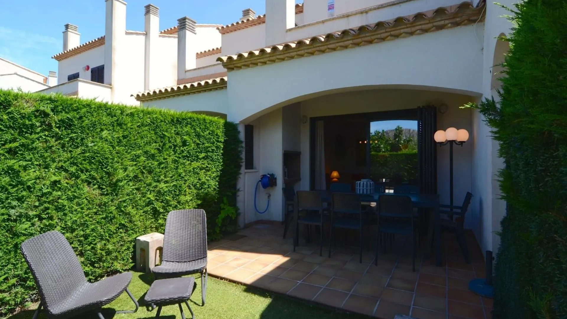 ל'אסטרטיט Holiday Home In Estartit With Chiildren Pool